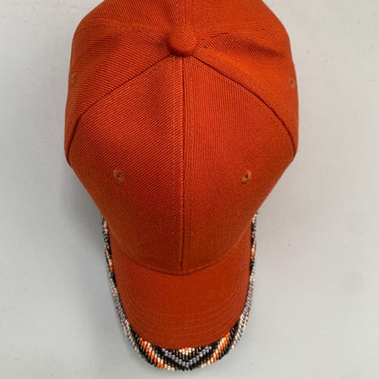 Boné com Aba Bordada com Missangas