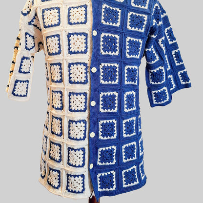 Camisa de Crochê de Quadrados Bicolores