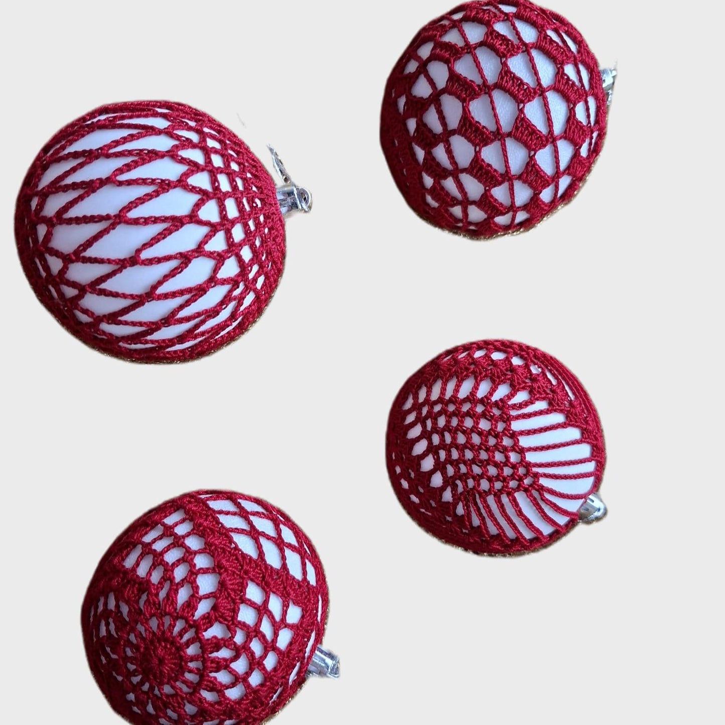 Bolas de Natal em Crochê Bordeaux