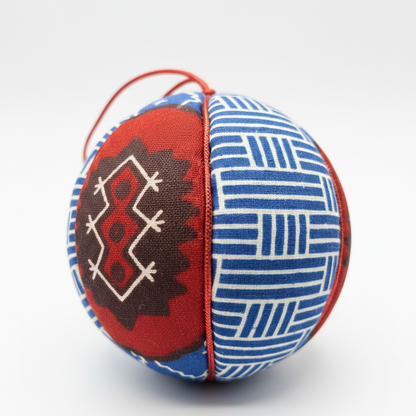 Bolas de Natal em Pano Africano
